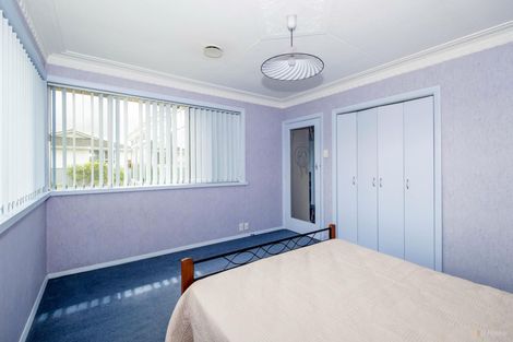 Photo of property in 1 Dixon Street, Waimate, 7924