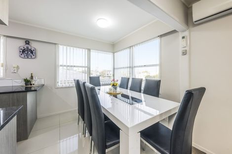 Photo of property in 69 Greenmeadows Avenue, Manurewa East, Auckland, 2102