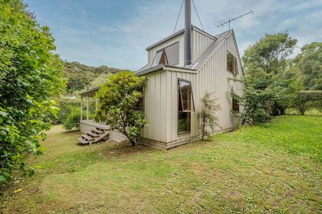 Photo of property in 9 Kowhai Grove, Akaroa, 7520