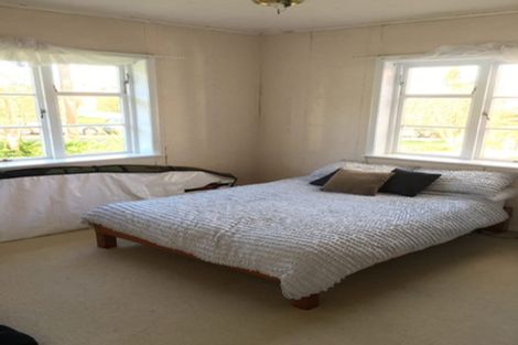 Photo of property in 13 Massey Avenue, Greenlane, Auckland, 1061