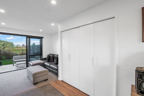 Photo of property in 30 Piripiri Place, Broomfield, Christchurch, 8042