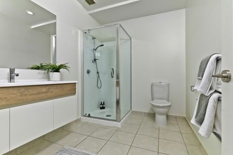 Photo of property in 17/40 Scarlet Oak Drive, Schnapper Rock, Auckland, 0632