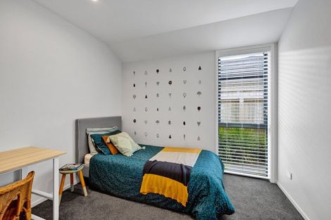 Photo of property in 9 Atutahi Street, Hurdon, New Plymouth, 4310