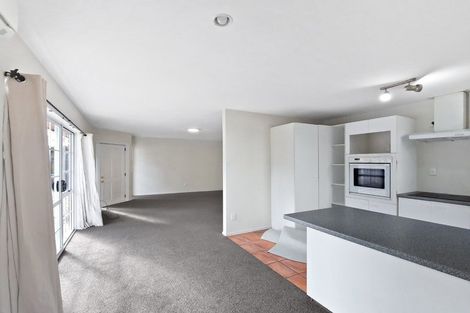Photo of property in 2/104 Mandeville Street, Riccarton, Christchurch, 8011