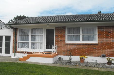 Photo of property in 20 Brandon Road, Glen Eden, Auckland, 0602