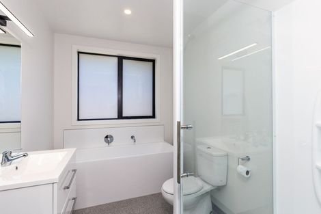 Photo of property in 33 Harakeke Drive, Wharewaka, Taupo, 3330