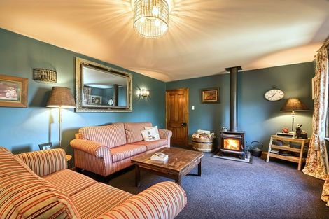 Photo of property in 2195 Old West Coast Road, Kirwee, Christchurch, 7671