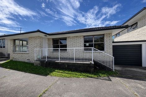 Photo of property in 11 Waitemata Road, Hauraki, Auckland, 0622