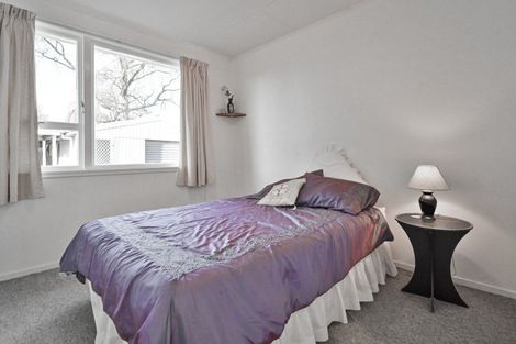 Photo of property in 215 Sunnybank Crescent, Camberley, Hastings, 4120