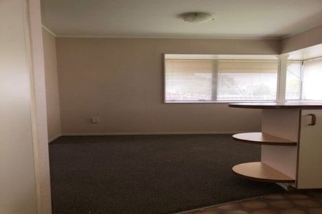 Photo of property in 2/413 Gloucester Street, Taradale, Napier, 4112