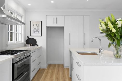 Photo of property in 66 Memorial Avenue, Ilam, Christchurch, 8053