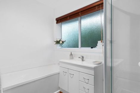 Photo of property in 4 Raxworthy Street, Ilam, Christchurch, 8041