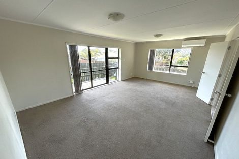 Photo of property in 2/355 Roscommon Road, Clendon Park, Auckland, 2103