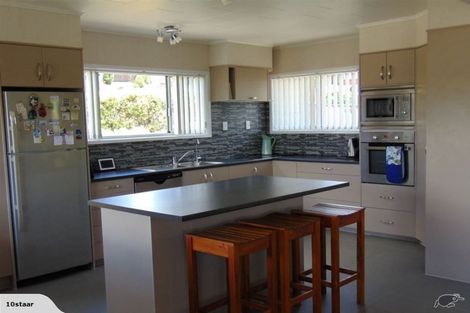 Photo of property in 2 Bowden Place, Te Awamutu, 3800
