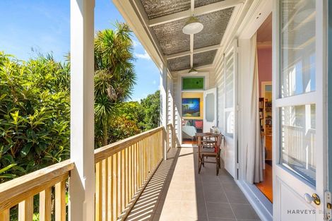 Photo of property in 49 West Lynn Road, Titirangi, Auckland, 0604