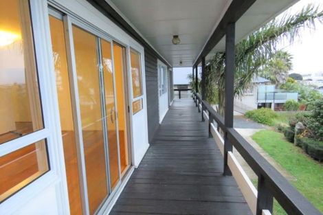 Photo of property in 129 Pendarves Street, New Plymouth, 4312