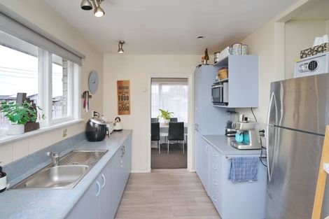 Photo of property in 11 Esk Place, Aranui, Christchurch, 8061