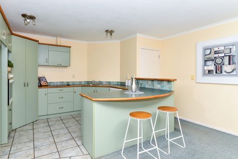 Photo of property in 61 Cairns Crescent, Rototuna, Hamilton, 3210