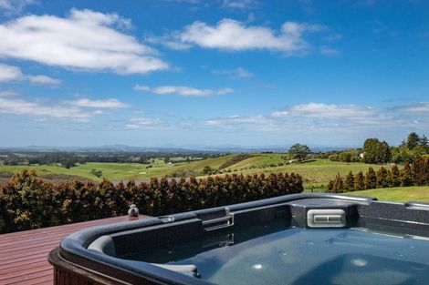 Photo of property in 870 Pungaere Road, Waipapa, 0295