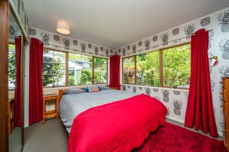 Photo of property in 5f Bromley Place, Westown, New Plymouth, 4310