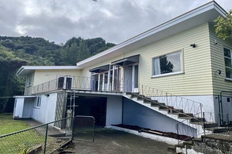 Photo of property in 21 Swainson Street, Naenae, Lower Hutt, 5011