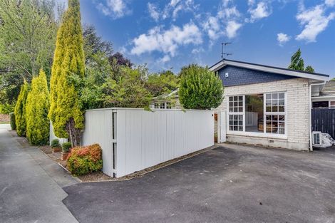 Photo of property in 137 Memorial Avenue, Burnside, Christchurch, 8053