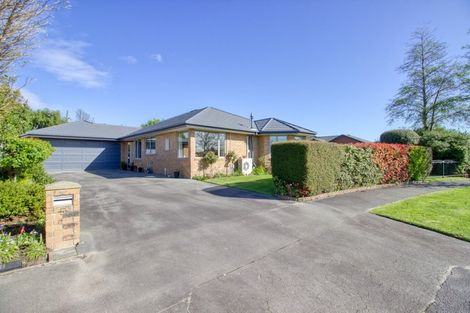 Photo of property in 5 Blowers Place, Halswell, Christchurch, 8025