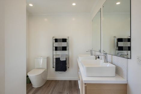 Photo of property in 3 White Hart Lane, Mosgiel, 9024