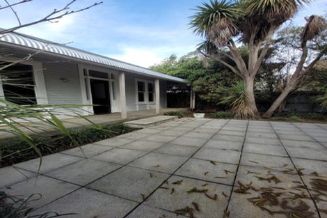 Photo of property in 4/6 Defoe Place, Waltham, Christchurch, 8023