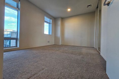 Photo of property in Shoal Haven Apartments, 305c/130 Anzac Street, Takapuna, Auckland, 0622