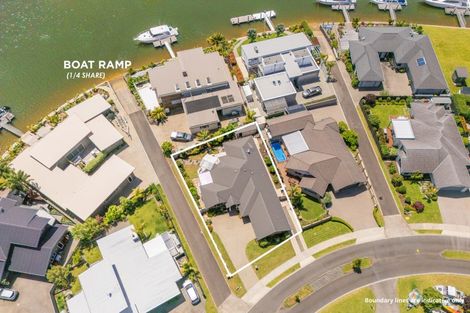 Photo of property in 20 Waitotara Way, Whitianga, 3510