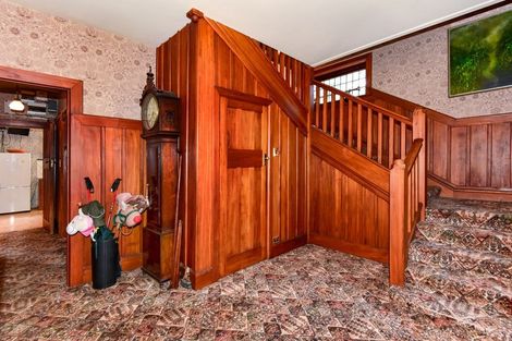 Photo of property in 54 Bridge Street, Coalgate, 7673