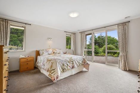 Photo of property in 97 Arrowsmith Road, Waitakere, Henderson, 0782
