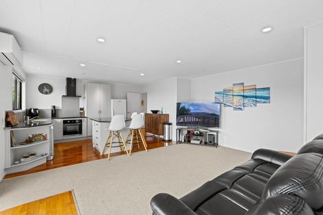 Photo of property in 32a Gilshennan Valley, Red Beach, 0932