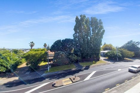 Photo of property in 9/2 Tahuhu Road, Mount Wellington, Auckland, 1062