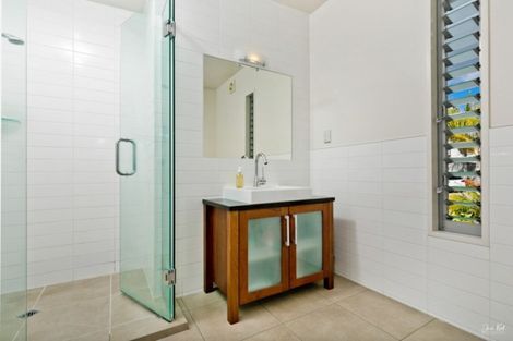 Photo of property in 54a Penzance Road, Mairangi Bay, Auckland, 0630