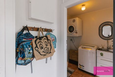 Photo of property in 33 Slacks Road, Awapuni, Palmerston North, 4412