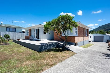 Photo of property in 4 Neil Road, Fairy Springs, Rotorua, 3015