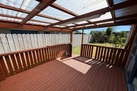 Photo of property in 4 Cotton Place, Opaheke, Papakura, 2113