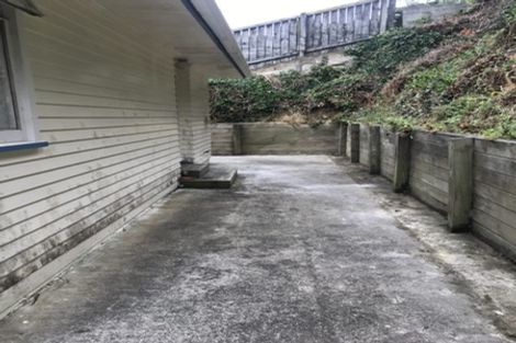 Photo of property in 92 Ironside Road, Johnsonville, Wellington, 6037