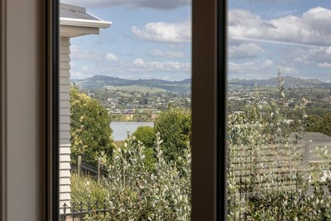 Photo of property in 1 Oxford Street, Parkvale, Tauranga, 3112