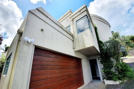 Photo of property in 2/38 Gulf View Road, Murrays Bay, Auckland, 0630