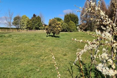 Photo of property in 201 Gillespie Place, Acacia Bay, Taupo, 3385