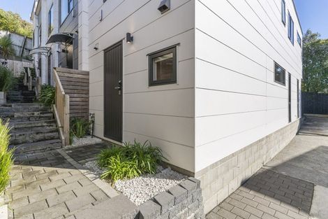 Photo of property in 6b Aralia Road, Sunnynook, Auckland, 0620