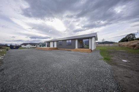 Photo of property in 21 Tukare Loop, Te Anau, 9600