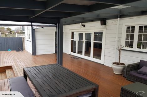 Photo of property in 11 Hurworth Place, College Estate, Whanganui, 4500