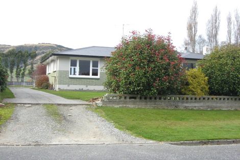 Photo of property in 26 Durham Street, Tapanui, 9522