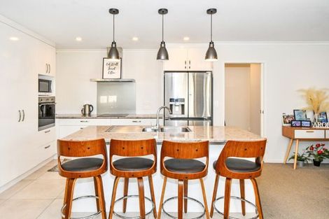 Photo of property in 12 Helenvale Crescent, Pokeno, 2402