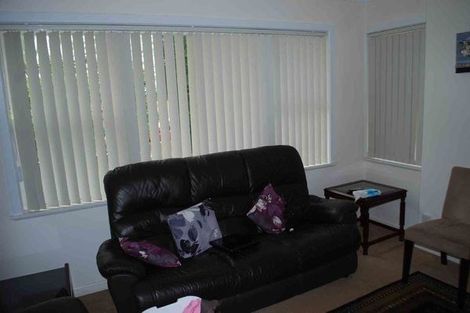 Photo of property in 1/4 Scott Road, Papakura, 2110