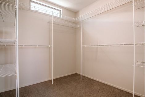 Photo of property in 2/35 Victoria Road, Mount Maunganui, 3116